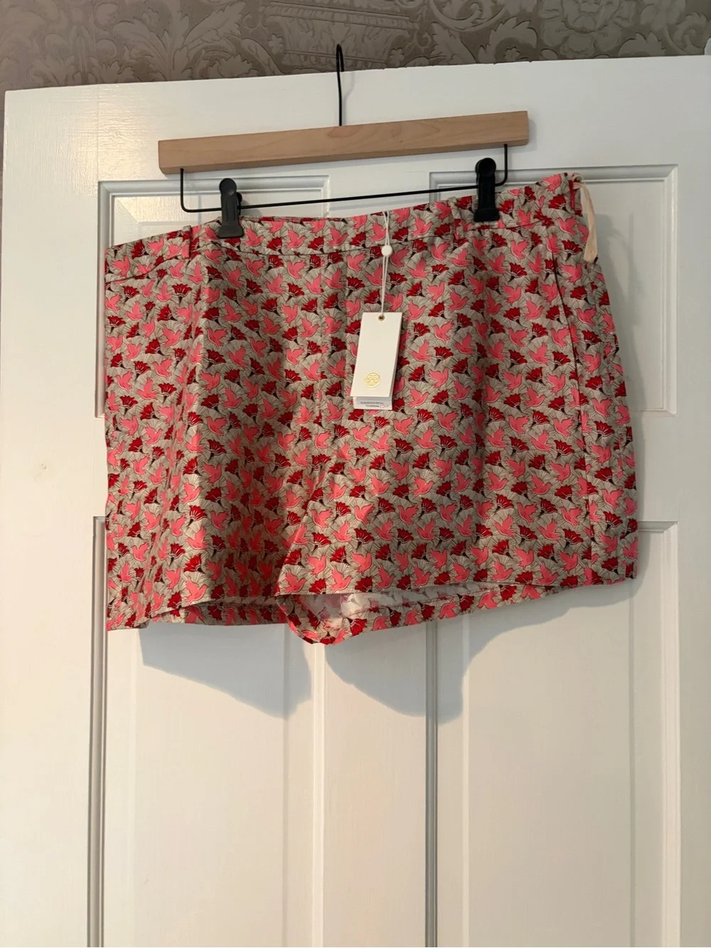 Tory Burch Bird  Red Floral Silk Shorts 14 Pink